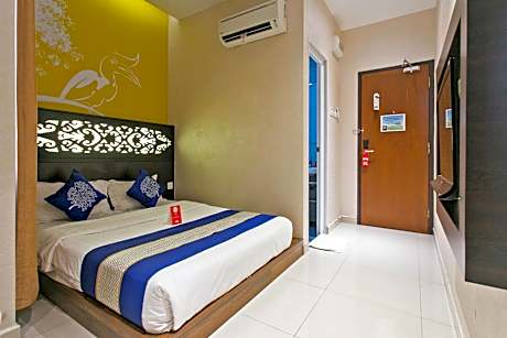 OYO 288 Sri Enstek Hotel