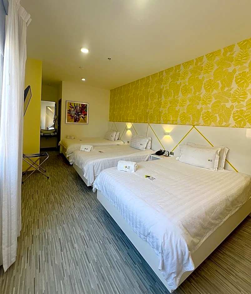 LUMA PLAZA HOTEL