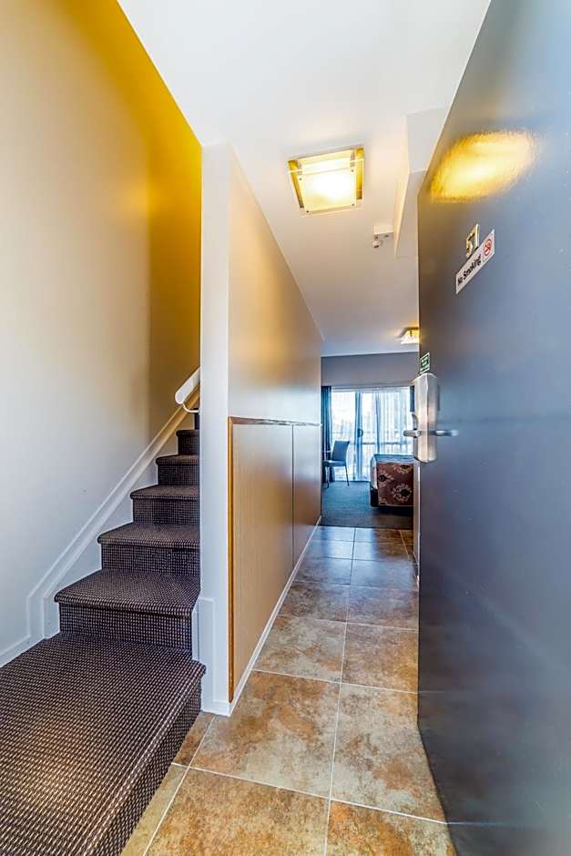 Best Western Newmarket Inn & Suites