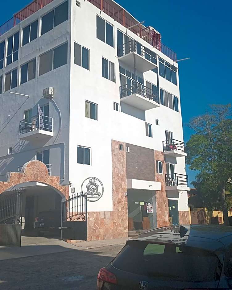 Hotel Casa Raymundo Suites