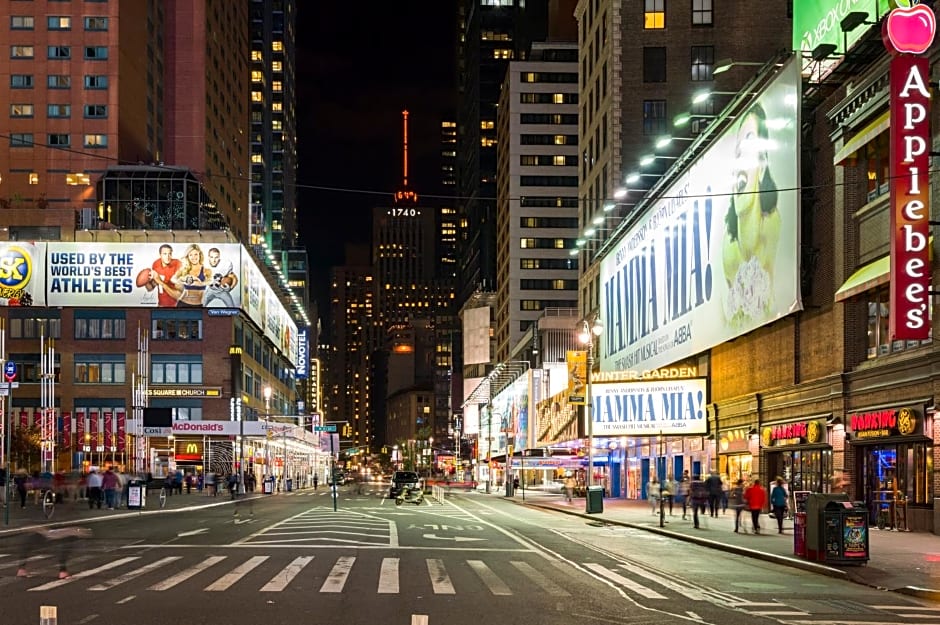 Holiday Inn Express - Times Square By IHG
