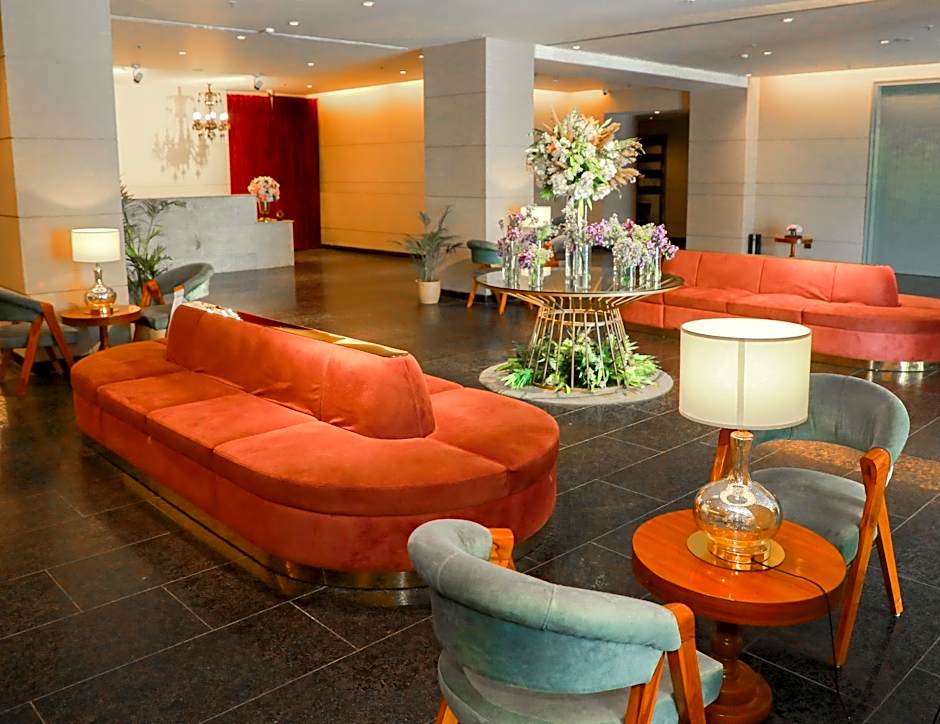 Park Boulevard Hotel