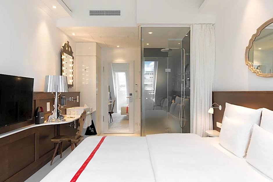 Ruby Rosi Hotel Munich