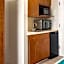 Howard Johnson by Wyndham Ocean City Oceanfront