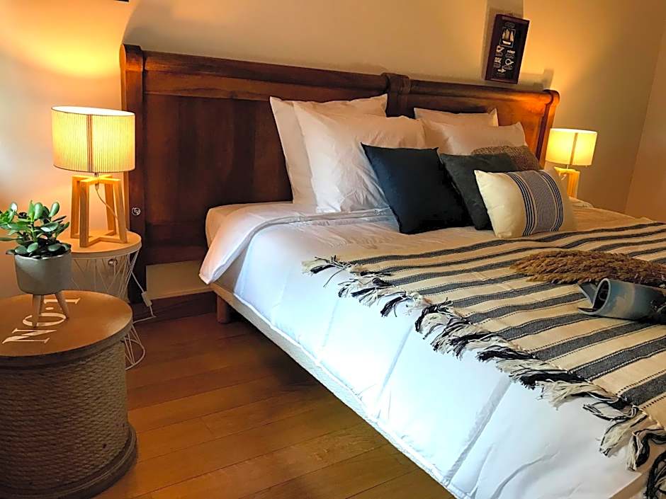 HOSTELLERIE DES BICHONNIERES