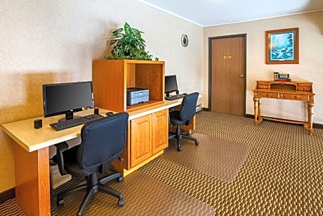 1 King Bed  No Smoking  Accessible Room