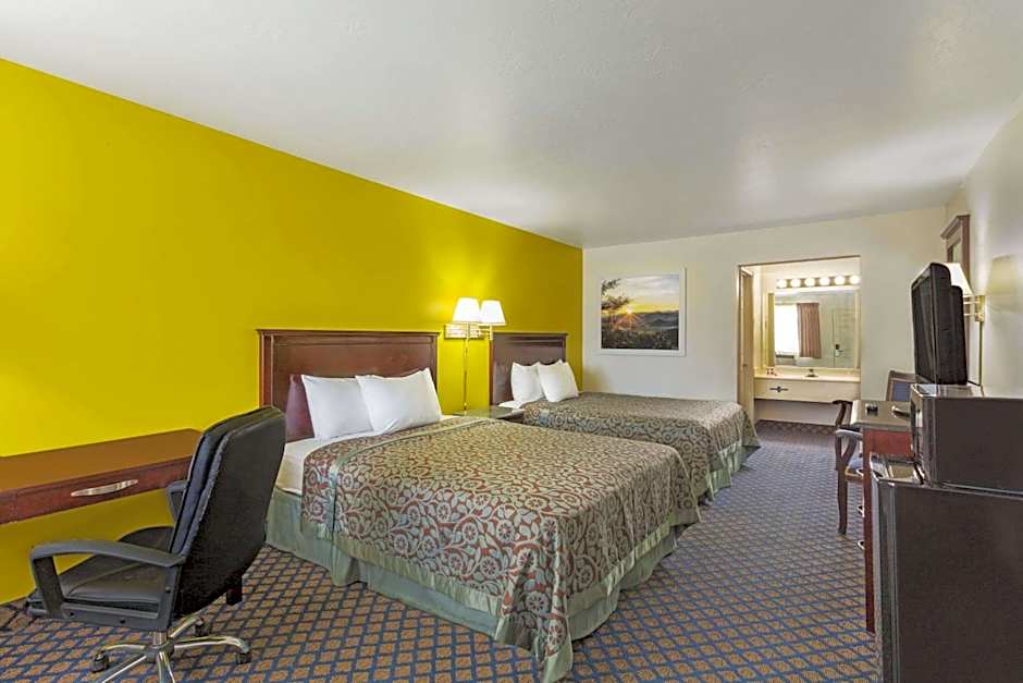 Days Inn by Wyndham Delta