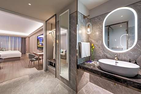 Guest King Room