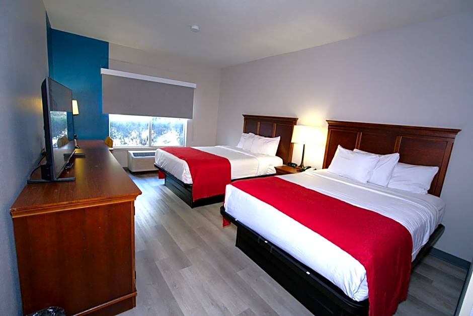 Baymont Inn & Suites by Wyndham Morrow/Atlanta I-75 South