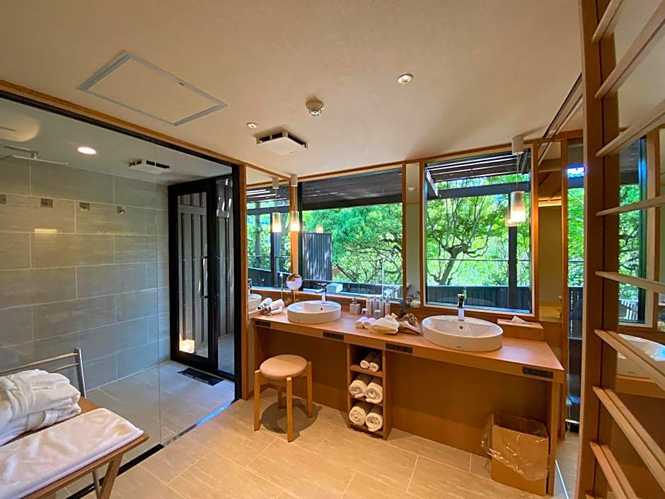 Kaiseki Ryokan Ashikari
