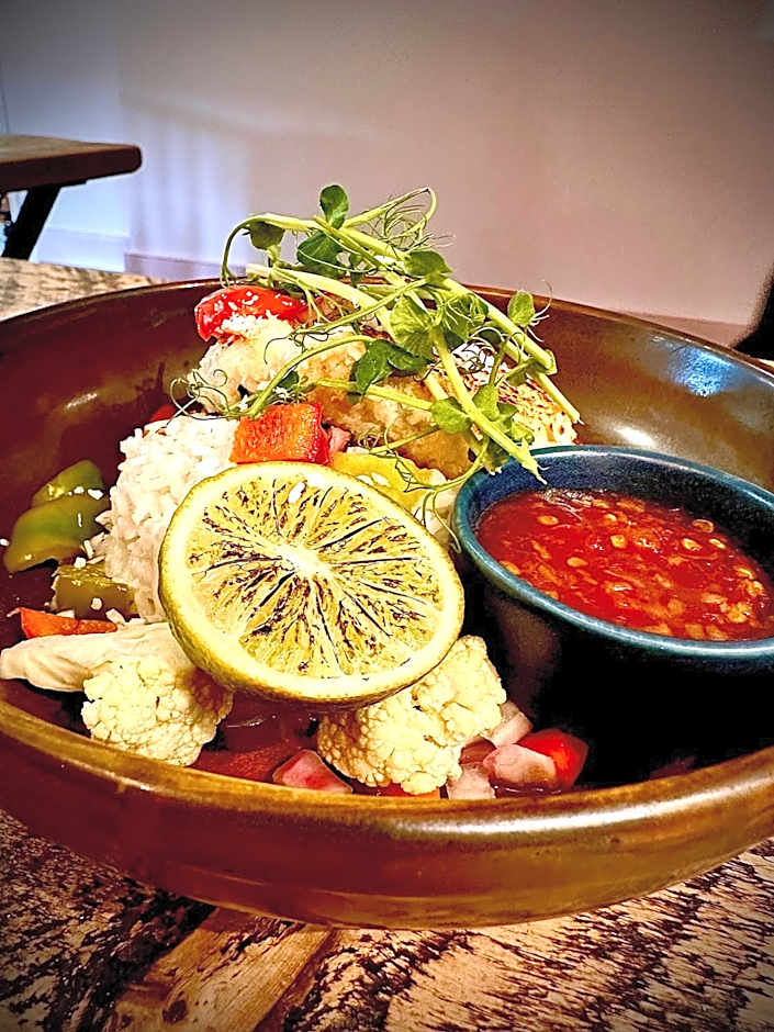 The White House at The Tinners Arms