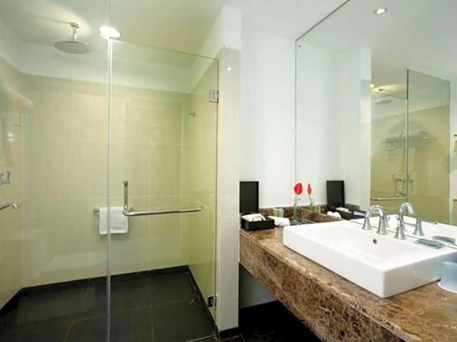 Hotel Santika Cikarang