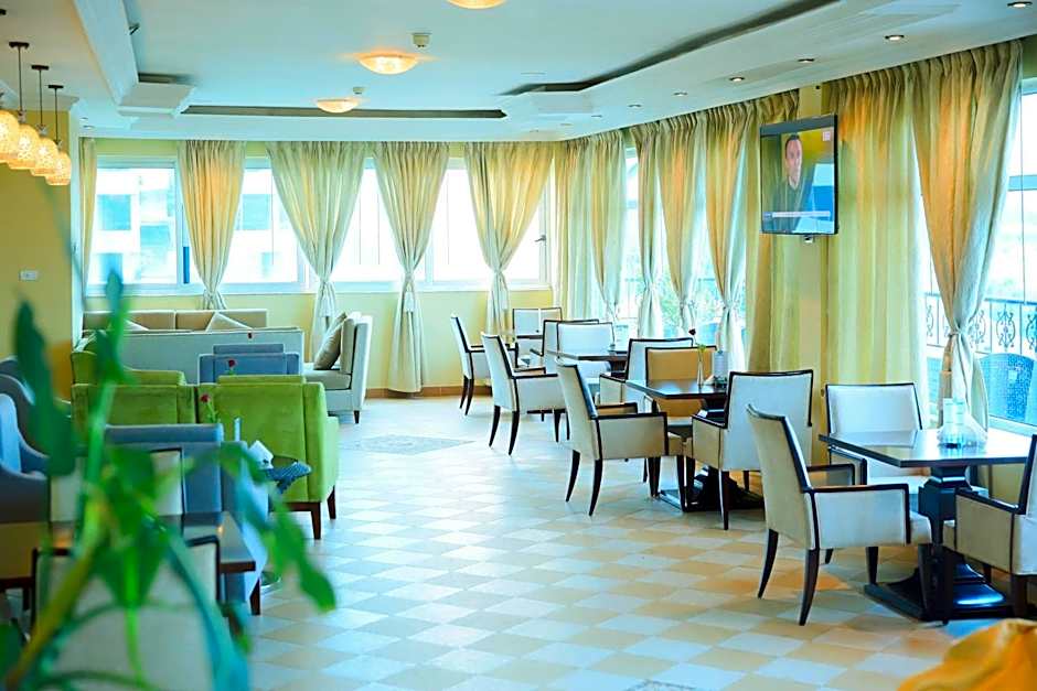 Swiss Inn Nexus Hotel