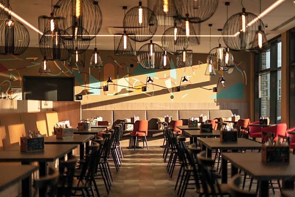 Holiday Inn - the niu Sparrow Regensburg By IHG