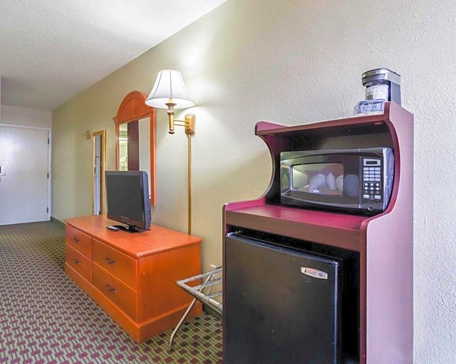 Baymont by Wyndham Williamsburg