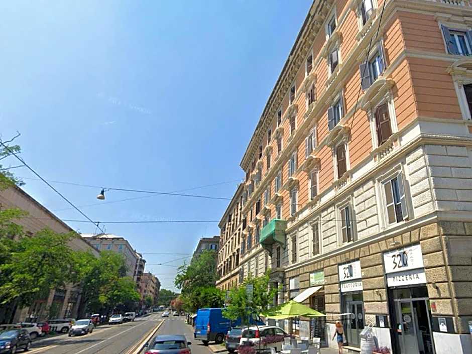 KISS ME ROME Luxury Rooms