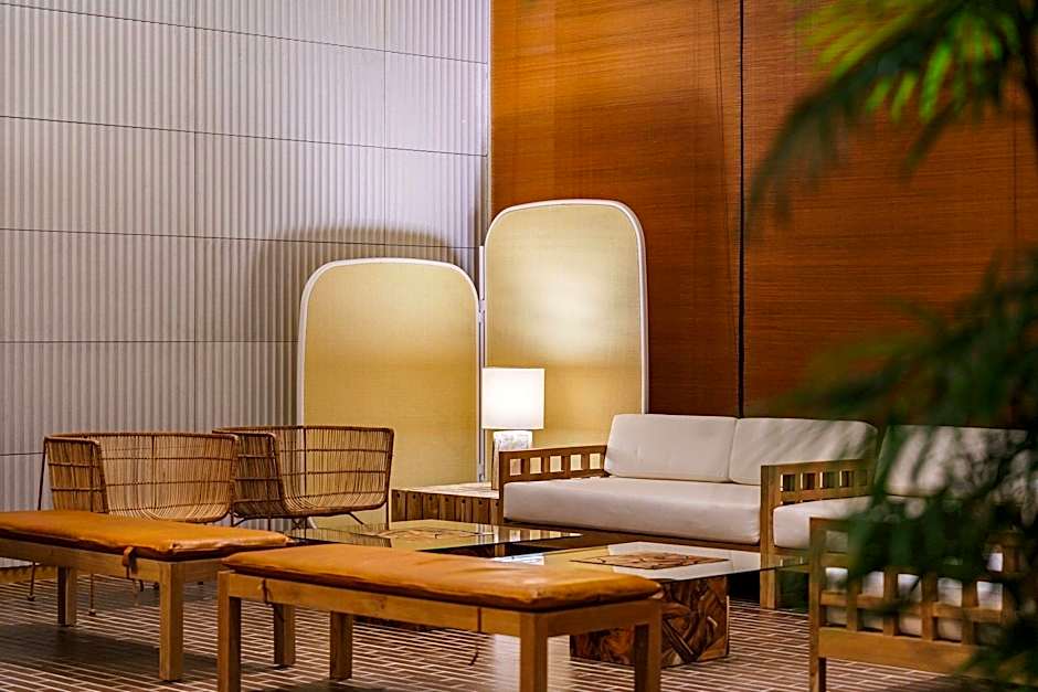 HOUND HOTEL SIGNATURE