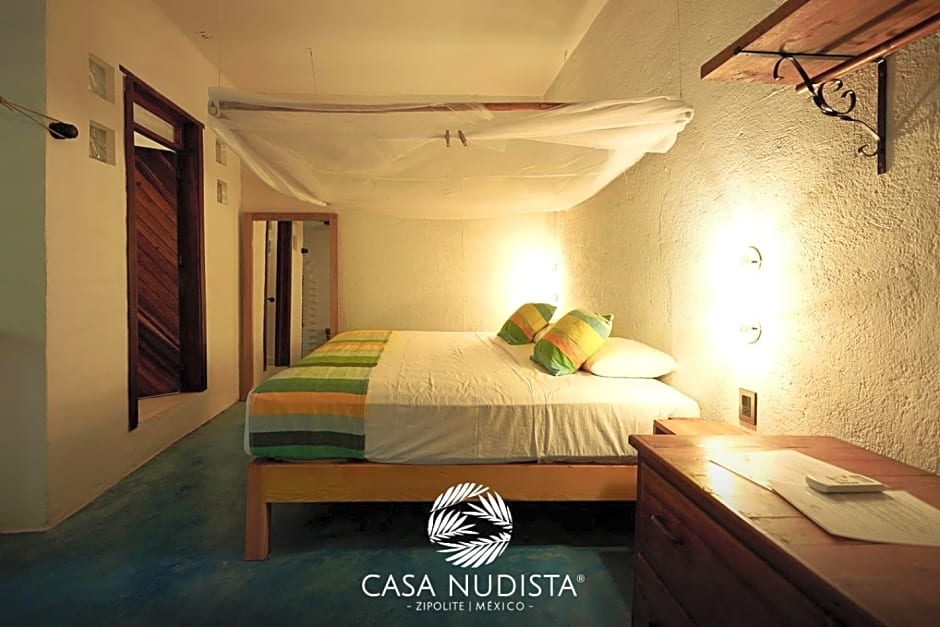 Casa Nudista - LGBT Hotel