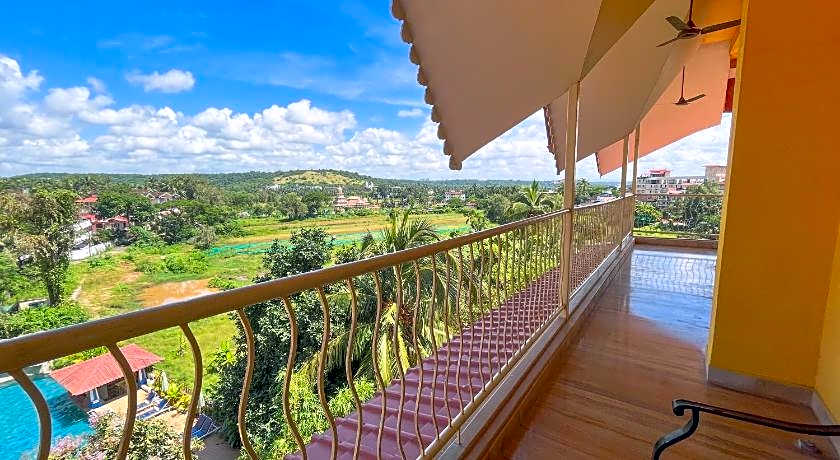 Acron Candolim Regina