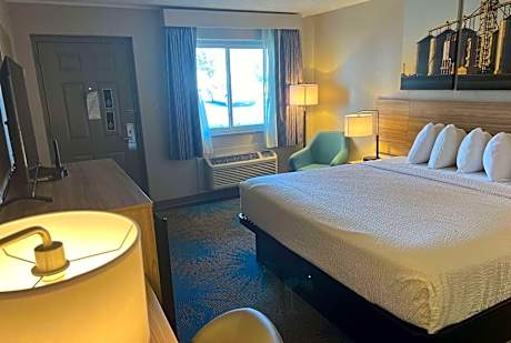 King Room - Non-Smoking