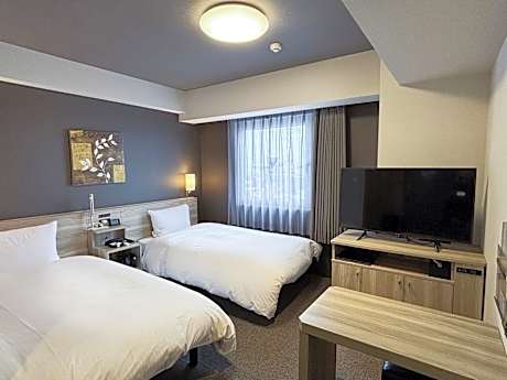 Twin Room - Non-Smoking