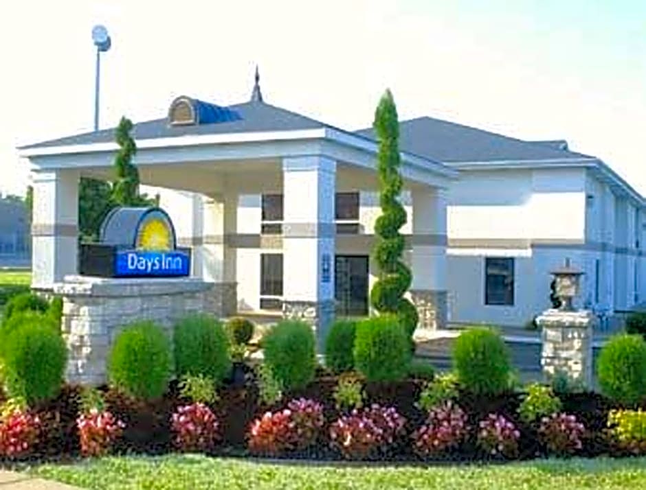 Days Inn by Wyndham Battlefield Rd/Hwy 65