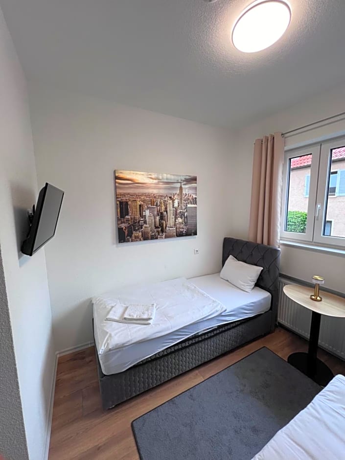 Sleep & Go Motel