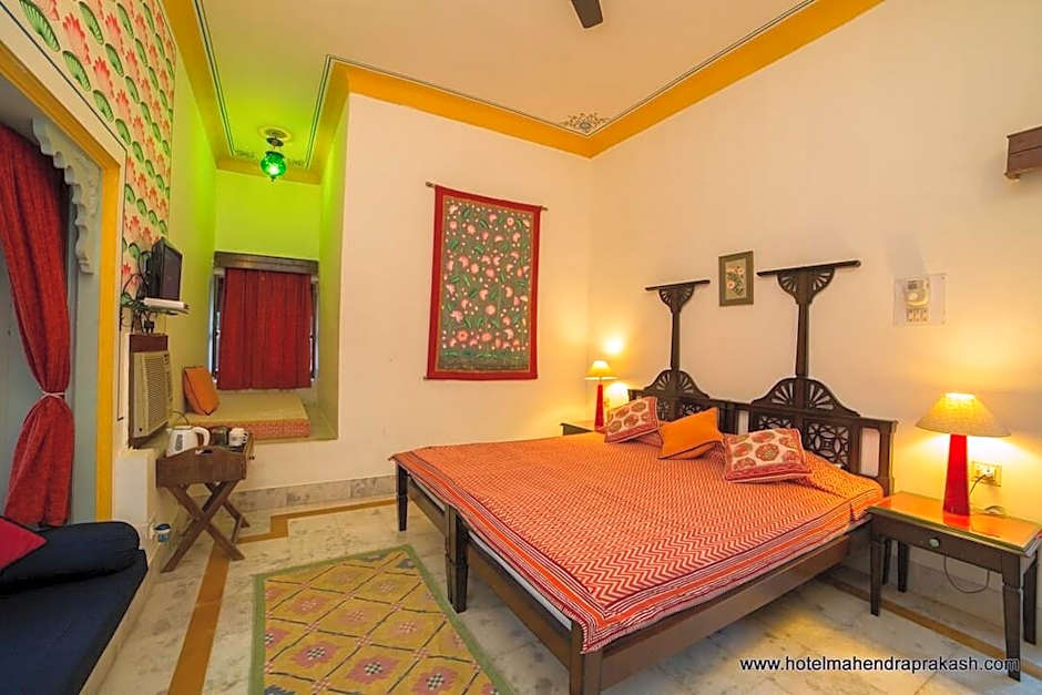 Hotel Mahendra Prakash