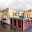 Comfort Inn & Suites Near University of Wyoming