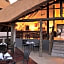 Victoria Falls Safari Suites