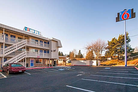 Motel 6-Bremerton, WA