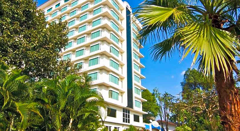 Champasak Grand Hotel