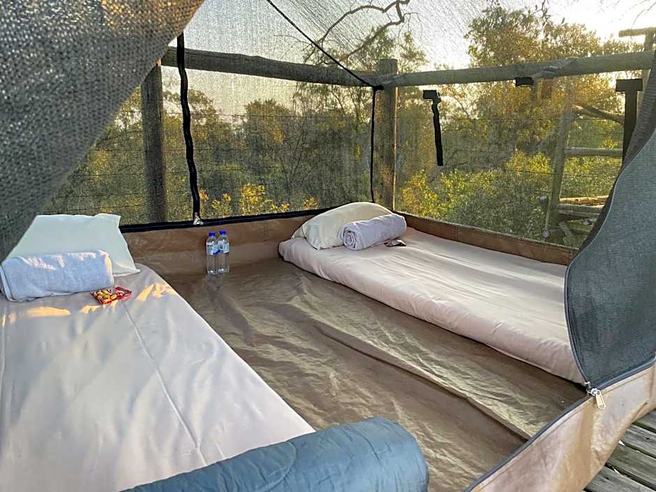 Rhino Post Safari Lodge