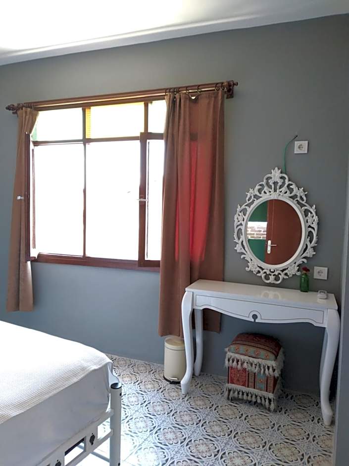 Casa Magnolia Boutique Rooms