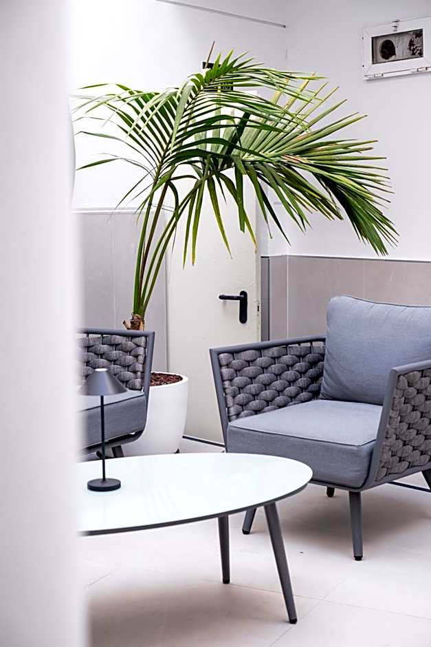 Hotel Puerta del Mar - Adults Recommended