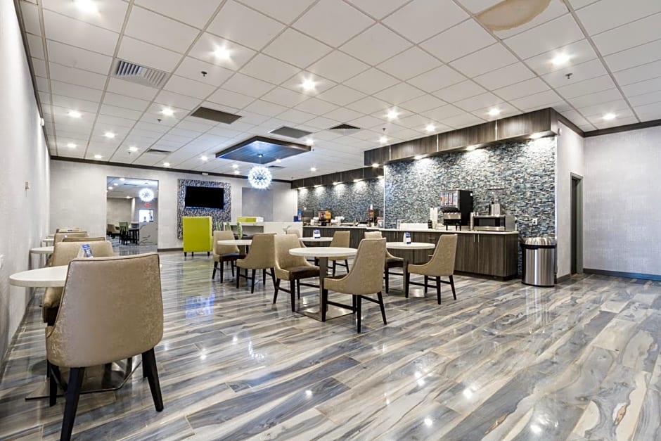 Best Western Plus Executive Residency Denver-Central Park Hotel