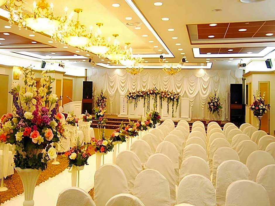 Kabo Hotel