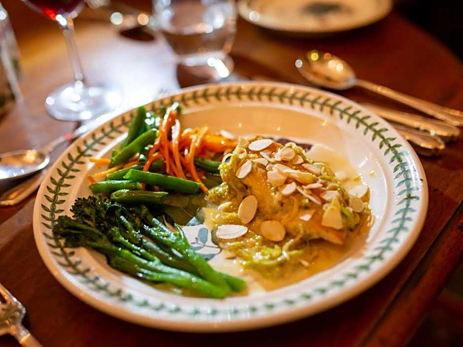 Marrian George Hotel