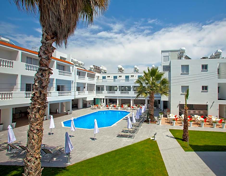 Princessa Vera Hotel Apartments