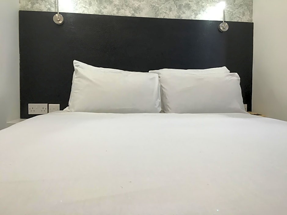 Clapham South Dudley Hotel