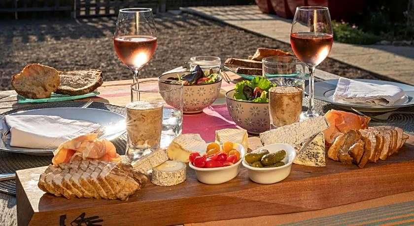 Le Clos de La Rousselière B&B