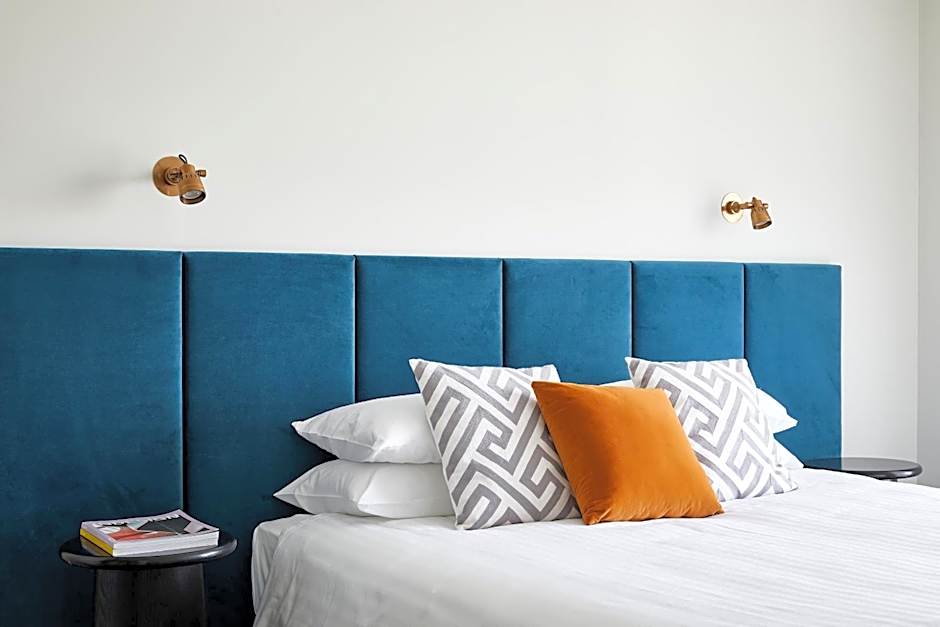 Astina Suites, Penrith