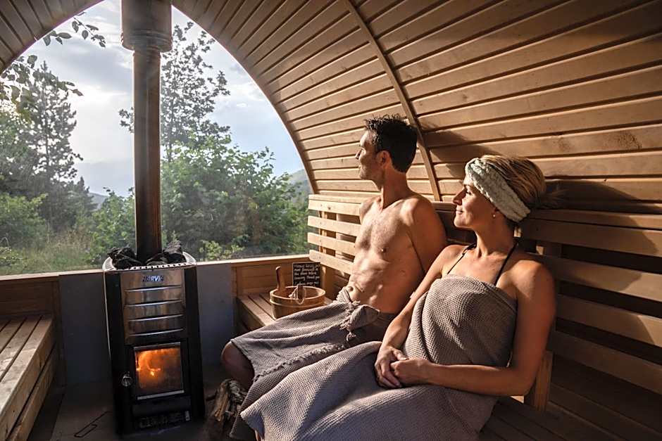 Minds & Mountains Eco Lodge