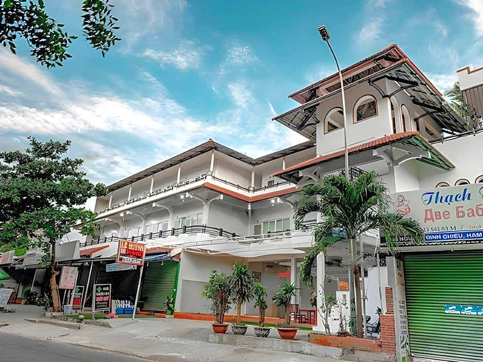Le Huynh Mui Ne Hotel