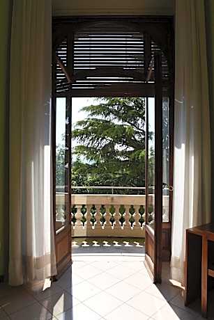 Quadruple Room with Balcony