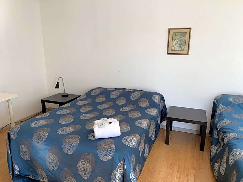 Beaconsfield Lodge Motel