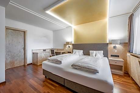 Superior Junior Suite