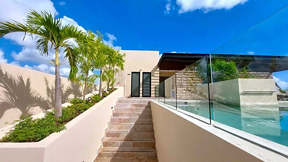 'Syrena Luxury Caribbean' Heart of Playa del Carmen - Fast Wi-fi - Sea Views