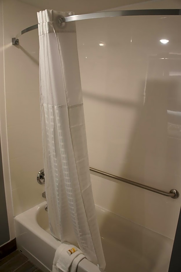 La Quinta Inn & Suites by Wyndham Oxford