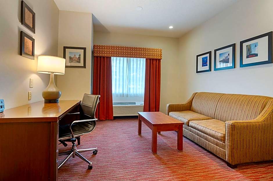 Comfort Suites Columbus Expo Center